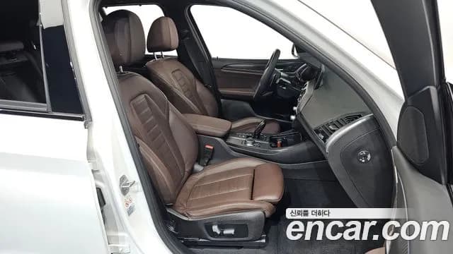 2021 BMW X3 (G01) xDrive 30e M sports Online Exclusive Edition Sold VIN WBATS5109M9G77052 – exterior detail 2021 BMW X3 (G01) xDrive 30e M sports Online Exclusive Edition Sold VIN WBATS5109M9G77052 – exterior detail