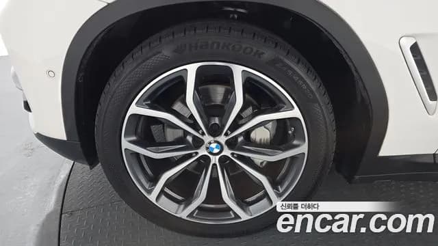 2019 BMW X3 (G01) xDrive 30d Sold VIN WBATX7106KLG17744 – rear exterior 2019 BMW X3 (G01) xDrive 30d Sold VIN WBATX7106KLG17744 – rear exterior
