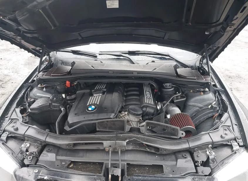 2011 BMW 328i Used VIN WBAUU3C5XBA543090 – front exterior 2011 BMW 328i Used VIN WBAUU3C5XBA543090 – front exterior