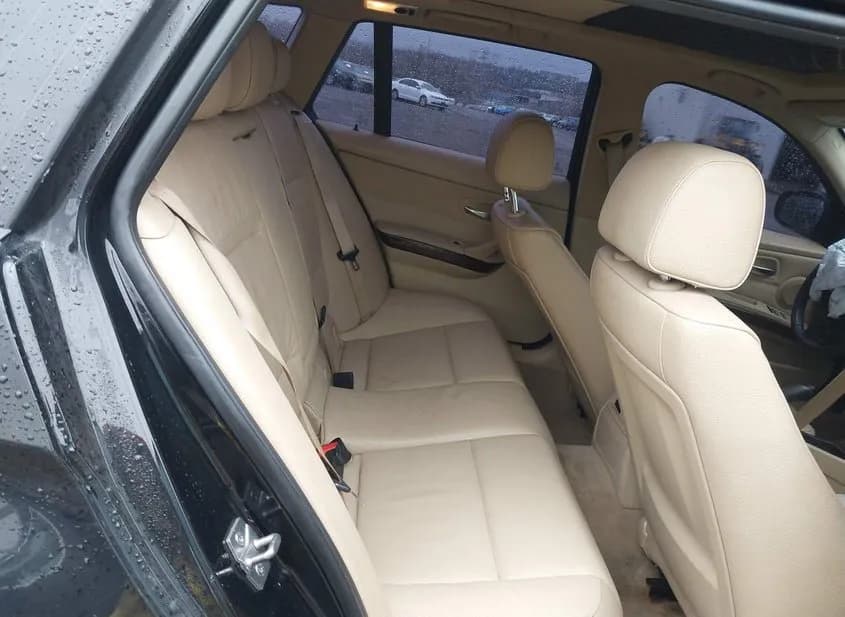 2011 BMW 328i Used VIN WBAUU3C5XBA543090 – photo 12 2011 BMW 328i Used VIN WBAUU3C5XBA543090 – photo 12