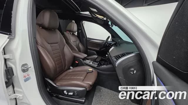 2020 BMW X3 (G01) xDrive 20d M Sport Sold VIN WBAUZ3107L9D34064 – engine bay 2020 BMW X3 (G01) xDrive 20d M Sport Sold VIN WBAUZ3107L9D34064 – engine bay
