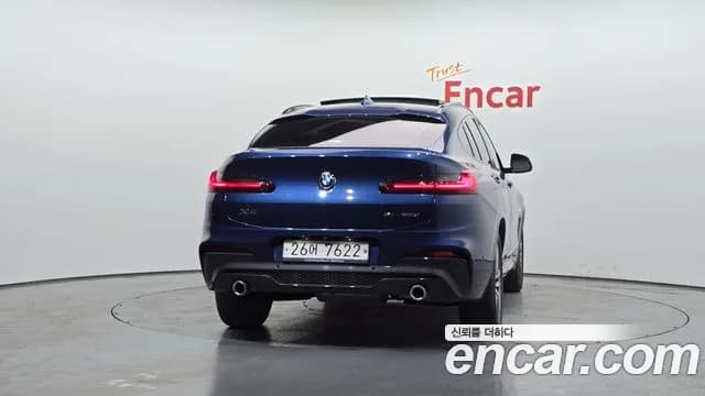 2019 BMW X4 (G02) xDrive20d M Sport Sold VIN WBAVJ1104KLF59947 – trunk area 2019 BMW X4 (G02) xDrive20d M Sport Sold VIN WBAVJ1104KLF59947 – trunk area