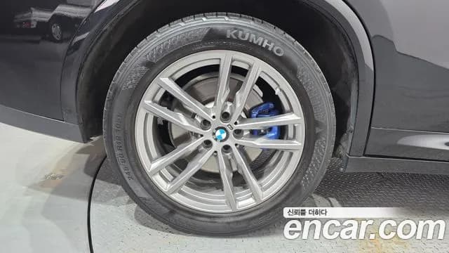 2020 BMW X4 (G02) xDrive20d M Sport Sold VIN WBAVJ9101L9A44658 – engine bay 2020 BMW X4 (G02) xDrive20d M Sport Sold VIN WBAVJ9101L9A44658 – engine bay