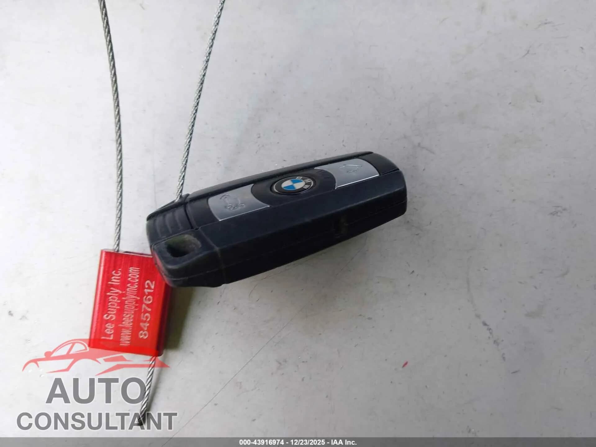 2014 BMW X1 Damaged VIN WBAVL1C52EVY15088 – photo 11 2014 BMW X1 Damaged VIN WBAVL1C52EVY15088 – photo 11