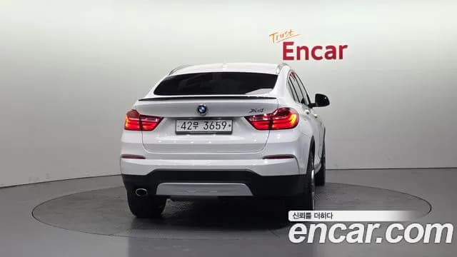 2017 BMW X4 (F26) xDrive20d SAC Edition Sold VIN WBAXX1103H0W06125 – interior seats 2017 BMW X4 (F26) xDrive20d SAC Edition Sold VIN WBAXX1103H0W06125 – interior seats