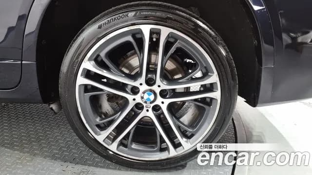 2017 BMW X4 (F26) xDrive20d M Sport Sold VIN WBAXX1105H0W10600 – front exterior 2017 BMW X4 (F26) xDrive20d M Sport Sold VIN WBAXX1105H0W10600 – front exterior