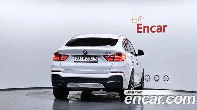 2018 BMW X4 (F26) xDrive20d M Sport Sold VIN WBAXX1106J0Y54021 – interior seats 2018 BMW X4 (F26) xDrive20d M Sport Sold VIN WBAXX1106J0Y54021 – interior seats