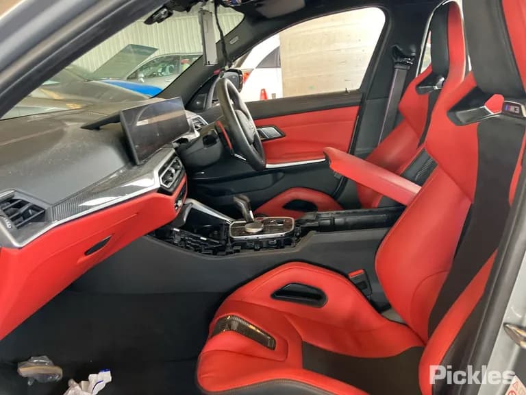 2023 BMW M3 Used VIN WBS42AY050FS09424 – interior seats 2023 BMW M3 Used VIN WBS42AY050FS09424 – interior seats