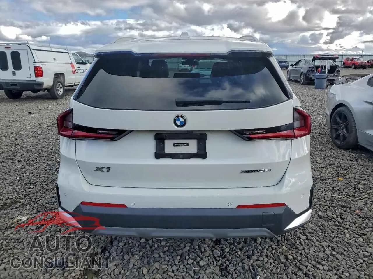 2023 BMW X1 Damaged VIN WBX73EF04P5V95302 – engine bay 2023 BMW X1 Damaged VIN WBX73EF04P5V95302 – engine bay