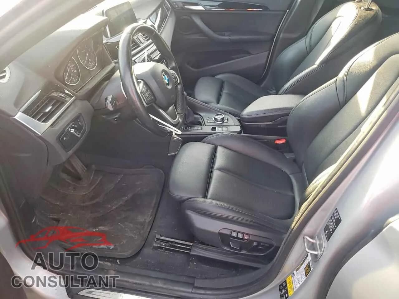 2018 BMW X1 Damaged VIN WBXHT3C32J5L24222 – exterior detail 2018 BMW X1 Damaged VIN WBXHT3C32J5L24222 – exterior detail