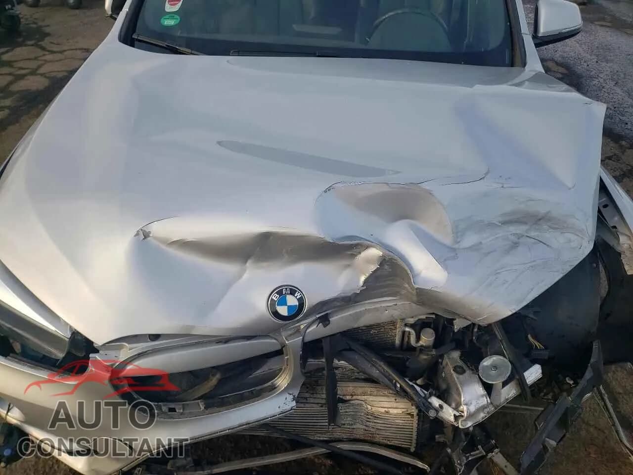2018 BMW X1 Damaged VIN WBXHT3C32J5L24222 – photo 12 2018 BMW X1 Damaged VIN WBXHT3C32J5L24222 – photo 12