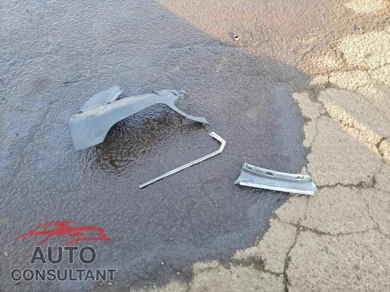 2018 BMW X1 Damaged VIN WBXHT3C32J5L24222 – photo 13 2018 BMW X1 Damaged VIN WBXHT3C32J5L24222 – photo 13