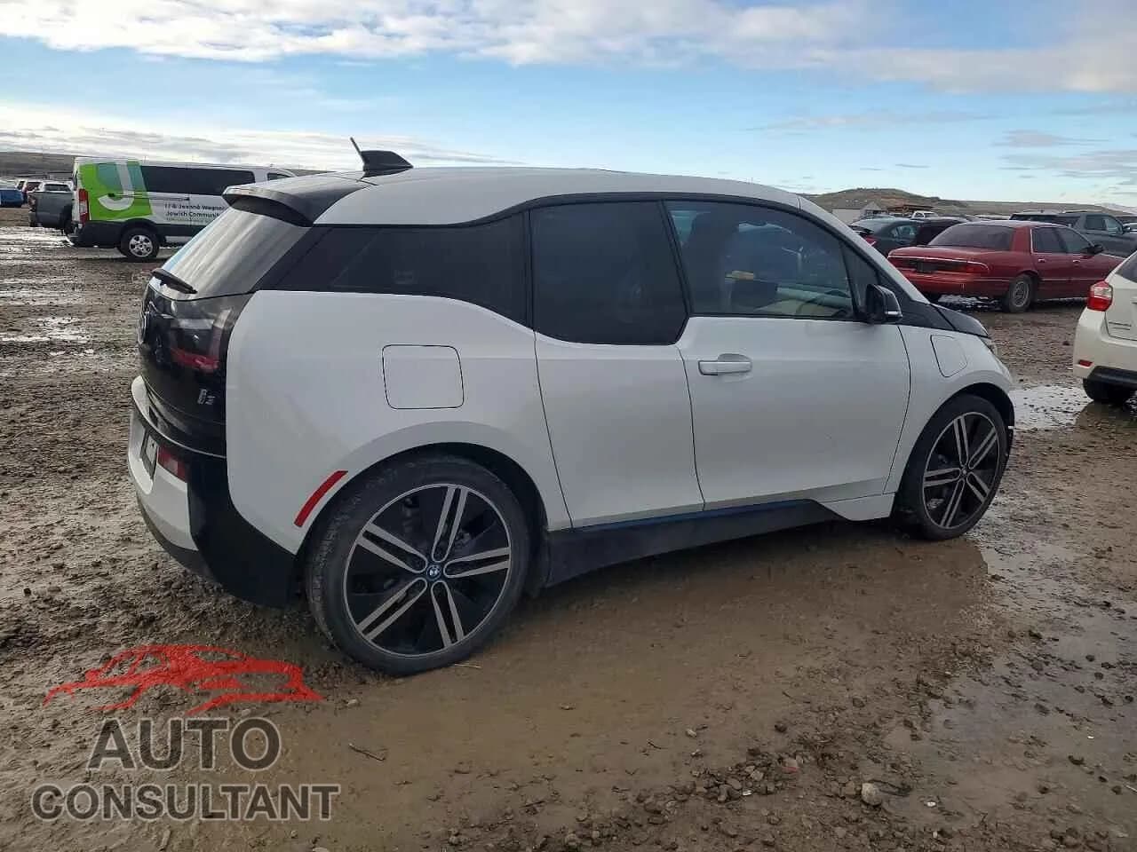 2017 BMW I SERIES Damaged VIN WBY1Z8C37HV891819 – side profile 2017 BMW I SERIES Damaged VIN WBY1Z8C37HV891819 – side profile