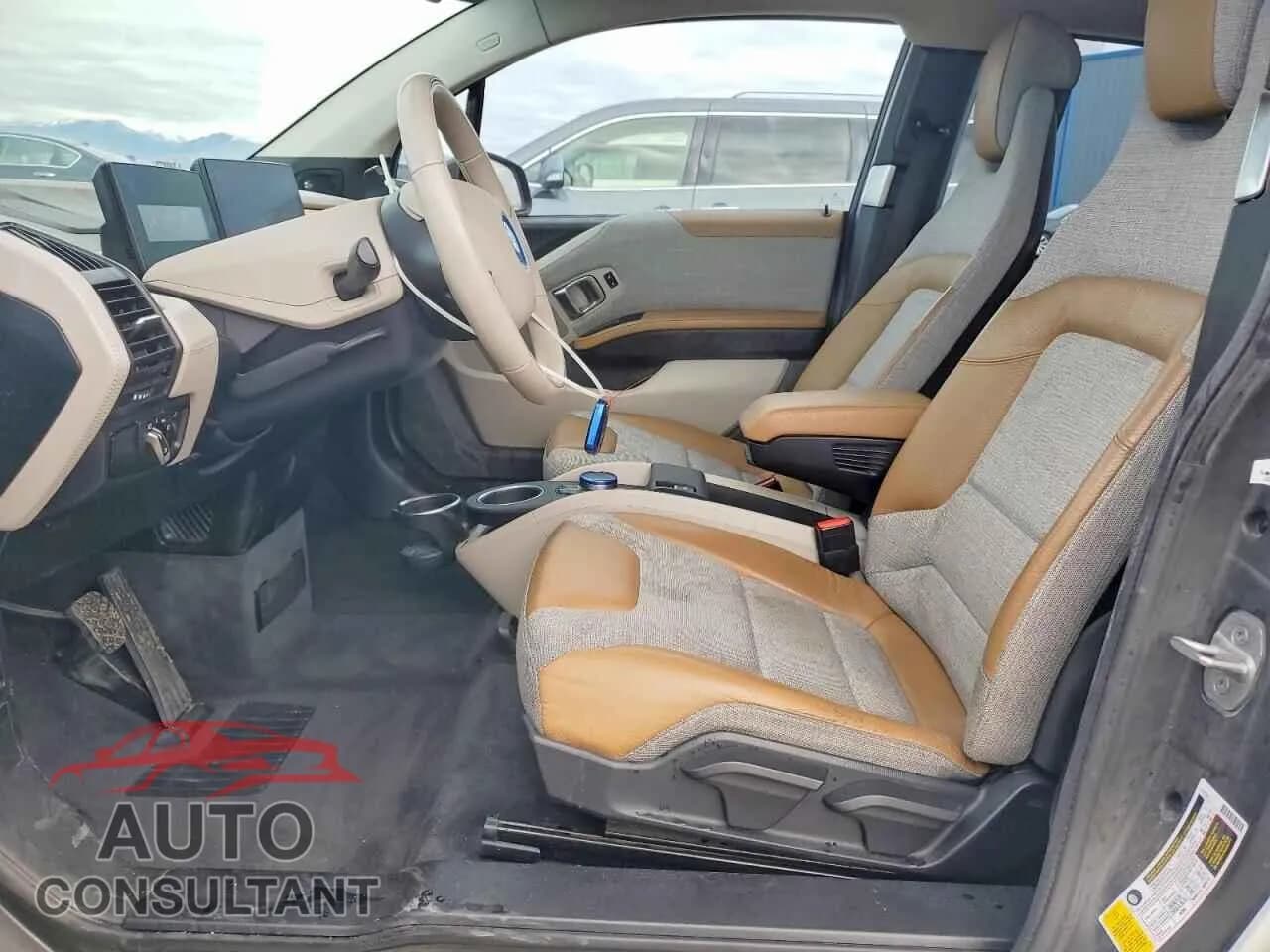 2017 BMW I SERIES Damaged VIN WBY1Z8C37HV891819 – exterior detail 2017 BMW I SERIES Damaged VIN WBY1Z8C37HV891819 – exterior detail