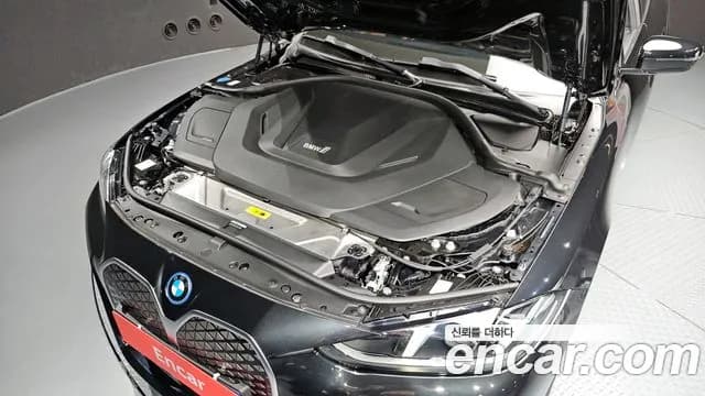 2025 BMW i4 eDrive40 M Sports Sold VIN WBY21HD09SFT72594 – photo 18 2025 BMW i4 eDrive40 M Sports Sold VIN WBY21HD09SFT72594 – photo 18