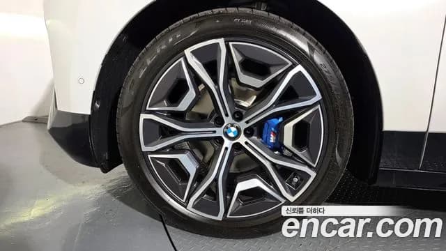 2024 BMW iX xDrive M60 Sold VIN WBY31CF02RCS05560 – engine bay 2024 BMW iX xDrive M60 Sold VIN WBY31CF02RCS05560 – engine bay