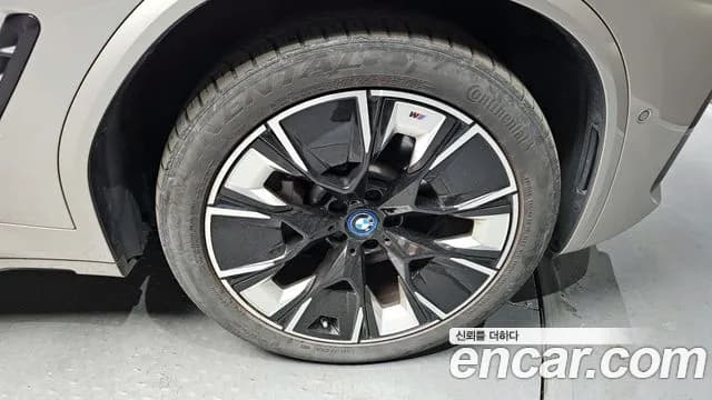 2022 BMW iX3 M Sports Sold VIN WBY41DU02NS433488 – exterior detail 2022 BMW iX3 M Sports Sold VIN WBY41DU02NS433488 – exterior detail