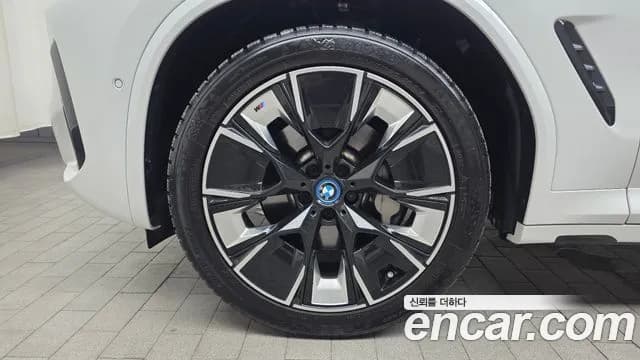 2023 BMW iX3 M Sports Sold VIN WBY41DU06PSA35108 – photo 12 2023 BMW iX3 M Sports Sold VIN WBY41DU06PSA35108 – photo 12