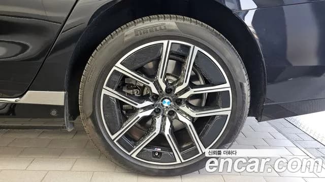 2024 BMW i7 (G70) eDrive 50 M Sport Sold VIN WBY41EJ01RCR37041 – front exterior 2024 BMW i7 (G70) eDrive 50 M Sport Sold VIN WBY41EJ01RCR37041 – front exterior