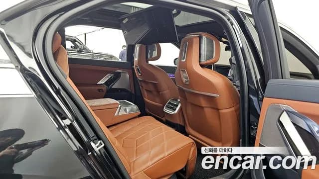 2024 BMW i7 (G70) eDrive 50 M Sport Sold VIN WBY41EJ01RCR37041 – engine bay 2024 BMW i7 (G70) eDrive 50 M Sport Sold VIN WBY41EJ01RCR37041 – engine bay
