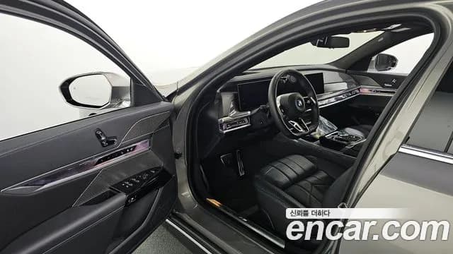 2024 BMW i7 (G70) eDrive 50 M Sport Sold VIN WBY41EJ08RCP39234 – exterior detail 2024 BMW i7 (G70) eDrive 50 M Sport Sold VIN WBY41EJ08RCP39234 – exterior detail