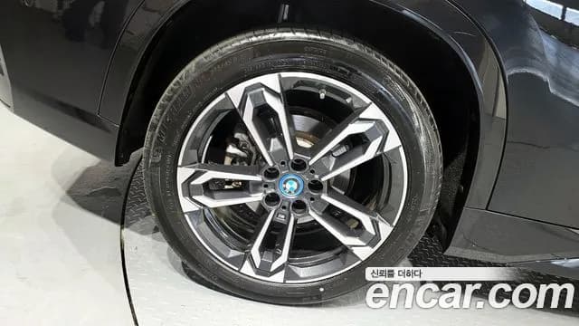 2024 BMW iX1 (U11) xDrive 30 M Sport Sold VIN WBY61EF01R5Y81124 – photo 11 2024 BMW iX1 (U11) xDrive 30 M Sport Sold VIN WBY61EF01R5Y81124 – photo 11