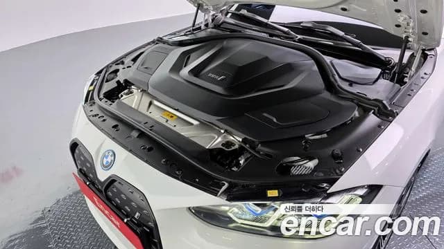 2022 BMW i4 eDrive40 M Sports Pro Sold VIN WBY71AW06NFN21364 – photo 15 2022 BMW i4 eDrive40 M Sports Pro Sold VIN WBY71AW06NFN21364 – photo 15