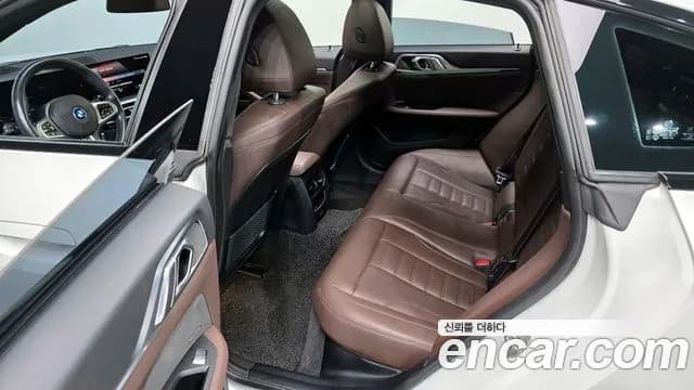 2022 BMW i4 eDrive40 M Sports Pro Sold VIN WBY71AW06NFN21364 – photo 27 2022 BMW i4 eDrive40 M Sports Pro Sold VIN WBY71AW06NFN21364 – photo 27