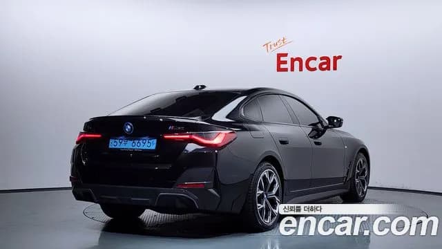 2022 BMW i4 eDrive40 M Sports Pro Sold VIN WBY71AW0XNFM81029 – photo 11 2022 BMW i4 eDrive40 M Sports Pro Sold VIN WBY71AW0XNFM81029 – photo 11