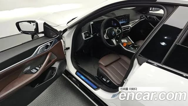2024 BMW i4 eDrive40 M Sports Pro Sold VIN WBY71AW0XRFR14919 – photo 14 2024 BMW i4 eDrive40 M Sports Pro Sold VIN WBY71AW0XRFR14919 – photo 14