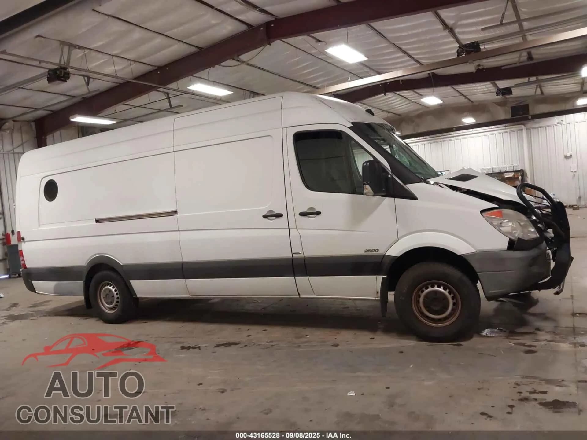 2013 MERCEDES-BENZ SPRINTER 2500 Damaged VIN WD3PE8CC6D5737565 – photo 16 2013 MERCEDES-BENZ SPRINTER 2500 Damaged VIN WD3PE8CC6D5737565 – photo 16