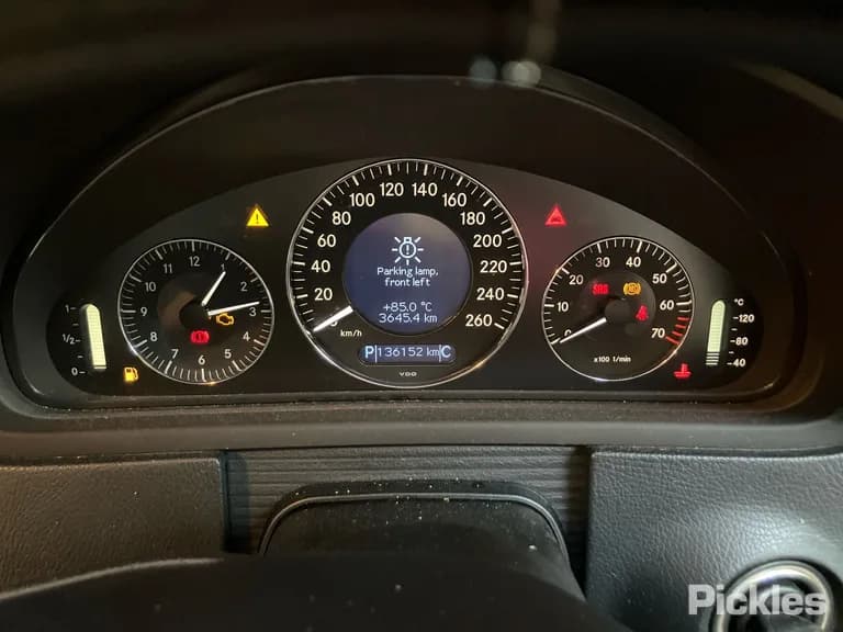 2006 Mercedes-Benz CLK-Class Used VIN WDB2093562F191959 – side profile 2006 Mercedes-Benz CLK-Class Used VIN WDB2093562F191959 – side profile