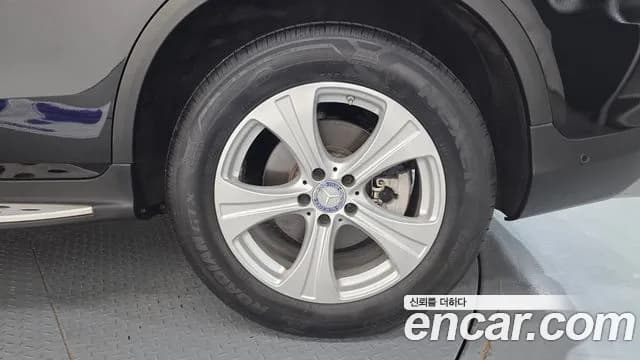 2017 Mercedes-Benz GLC-Class X253 GLC220 d 4MATIC Sold VIN WDC0G0FB7HF189057 – photo 13 2017 Mercedes-Benz GLC-Class X253 GLC220 d 4MATIC Sold VIN WDC0G0FB7HF189057 – photo 13