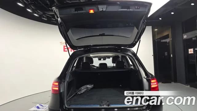 2017 Mercedes-Benz GLC-Class X253 GLC220 d 4MATIC Sold VIN WDC0G0FB7HF189057 – photo 20 2017 Mercedes-Benz GLC-Class X253 GLC220 d 4MATIC Sold VIN WDC0G0FB7HF189057 – photo 20