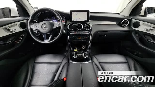 2018 Mercedes-Benz GLC-Class X253 GLC220 d 4MATIC Sold VIN WDC0G0FBXJF449358 – exterior detail 2018 Mercedes-Benz GLC-Class X253 GLC220 d 4MATIC Sold VIN WDC0G0FBXJF449358 – exterior detail