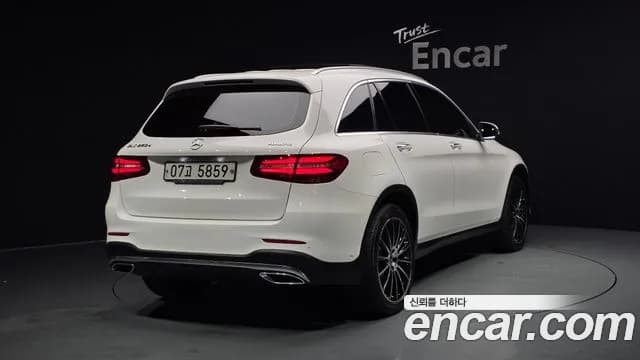 2017 Mercedes-Benz GLC-Class X253 GLC250 d 4MATIC Sold VIN WDC0G0KB1HF213441 – undercarriage 2017 Mercedes-Benz GLC-Class X253 GLC250 d 4MATIC Sold VIN WDC0G0KB1HF213441 – undercarriage