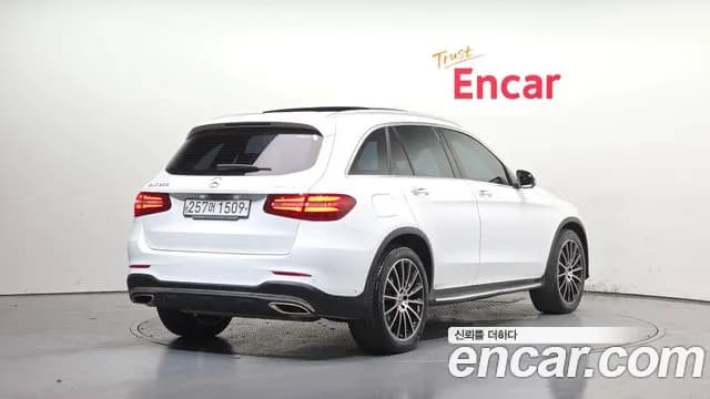 2019 Mercedes-Benz GLC-Class X253 GLC300 4MATIC AMG Line Sold VIN WDC0G4KB4KF667908 – photo 12 2019 Mercedes-Benz GLC-Class X253 GLC300 4MATIC AMG Line Sold VIN WDC0G4KB4KF667908 – photo 12