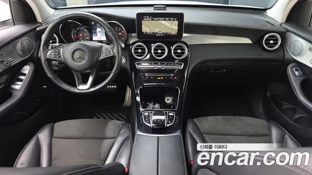 2019 Mercedes-Benz GLC-Class X253 GLC300 4MATIC AMG Line Sold VIN WDC0G4KB4KF667908 – photo 16 2019 Mercedes-Benz GLC-Class X253 GLC300 4MATIC AMG Line Sold VIN WDC0G4KB4KF667908 – photo 16