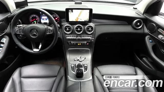2019 Mercedes-Benz GLC-Class X253 GLC300 4MATIC Sold VIN WDC0G4KB6KF623988 – undercarriage 2019 Mercedes-Benz GLC-Class X253 GLC300 4MATIC Sold VIN WDC0G4KB6KF623988 – undercarriage