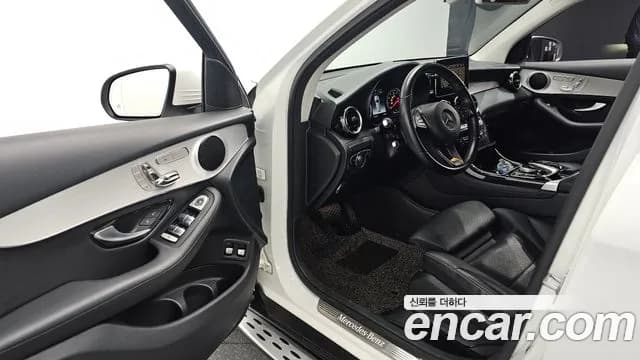 2019 Mercedes-Benz GLC-Class X253 GLC350e 4MATIC Sold VIN WDC0G5EB0KF499749 – photo 27 2019 Mercedes-Benz GLC-Class X253 GLC350e 4MATIC Sold VIN WDC0G5EB0KF499749 – photo 27