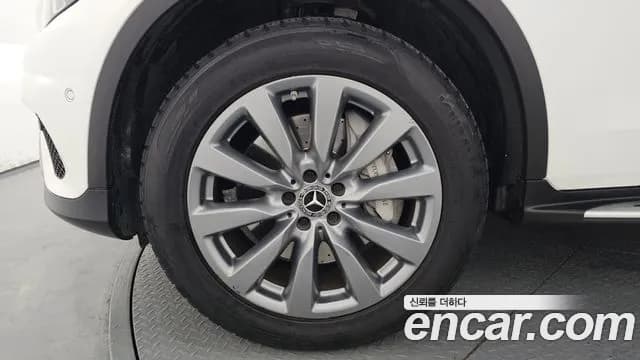2019 Mercedes-Benz GLC-Class X253 GLC350e 4MATIC Sold VIN WDC0G5EB0KF499749 – photo 29 2019 Mercedes-Benz GLC-Class X253 GLC350e 4MATIC Sold VIN WDC0G5EB0KF499749 – photo 29