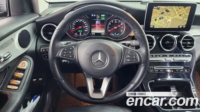 2019 Mercedes-Benz GLC-Class X253 GLC350e 4MATIC Premium Sold VIN WDC0G5EB0KF508711 – dashboard 2019 Mercedes-Benz GLC-Class X253 GLC350e 4MATIC Premium Sold VIN WDC0G5EB0KF508711 – dashboard