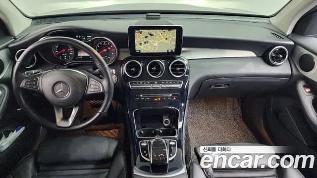 2019 Mercedes-Benz GLC-Class X253 GLC350e 4MATIC Premium Sold VIN WDC0G5EB0KF508711 – photo 14 2019 Mercedes-Benz GLC-Class X253 GLC350e 4MATIC Premium Sold VIN WDC0G5EB0KF508711 – photo 14
