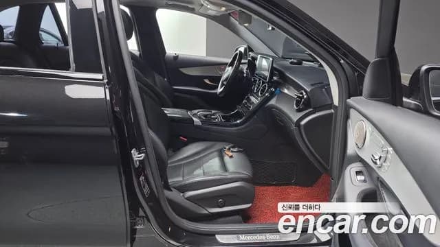 2019 Mercedes-Benz GLC-Class X253 GLC350e 4MATIC Premium Sold VIN WDC0G5EB111111111 – photo 29 2019 Mercedes-Benz GLC-Class X253 GLC350e 4MATIC Premium Sold VIN WDC0G5EB111111111 – photo 29