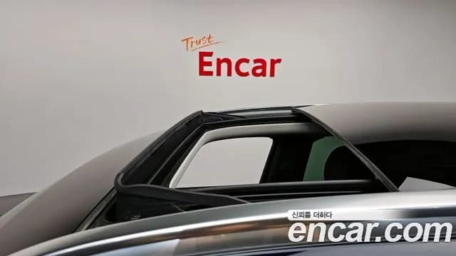 2019 Mercedes-Benz GLC-Class X253 GLC350e 4MATIC Premium Sold VIN WDC0G5EB1KF519734 – front exterior 2019 Mercedes-Benz GLC-Class X253 GLC350e 4MATIC Premium Sold VIN WDC0G5EB1KF519734 – front exterior