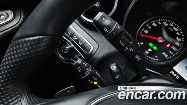 2019 Mercedes-Benz GLC-Class X253 GLC350e 4MATIC Premium Sold VIN WDC0G5EB1KF519734 – dashboard 2019 Mercedes-Benz GLC-Class X253 GLC350e 4MATIC Premium Sold VIN WDC0G5EB1KF519734 – dashboard