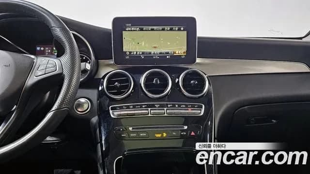 2019 Mercedes-Benz GLC-Class X253 GLC350e 4MATIC Premium Sold VIN WDC0G5EB1KF519734 – exterior detail 2019 Mercedes-Benz GLC-Class X253 GLC350e 4MATIC Premium Sold VIN WDC0G5EB1KF519734 – exterior detail