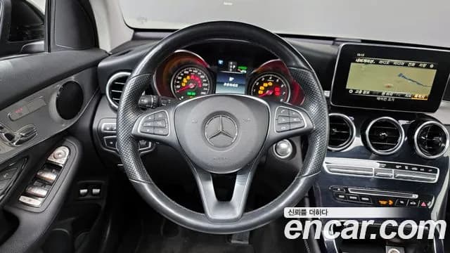 2019 Mercedes-Benz GLC-Class X253 GLC350e 4MATIC Premium Sold VIN WDC0G5EB5KF536908 – side profile 2019 Mercedes-Benz GLC-Class X253 GLC350e 4MATIC Premium Sold VIN WDC0G5EB5KF536908 – side profile