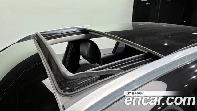 2019 Mercedes-Benz GLC-Class X253 GLC350e 4MATIC Premium Sold VIN WDC0G5EB5KF536908 – photo 15 2019 Mercedes-Benz GLC-Class X253 GLC350e 4MATIC Premium Sold VIN WDC0G5EB5KF536908 – photo 15