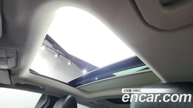2019 Mercedes-Benz GLC-Class X253 GLC350e 4MATIC Premium Sold VIN WDC0G5EB6KF512844 – trunk area 2019 Mercedes-Benz GLC-Class X253 GLC350e 4MATIC Premium Sold VIN WDC0G5EB6KF512844 – trunk area